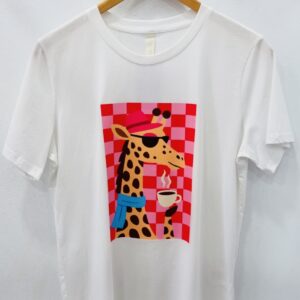 Camiseta jirafa rosa